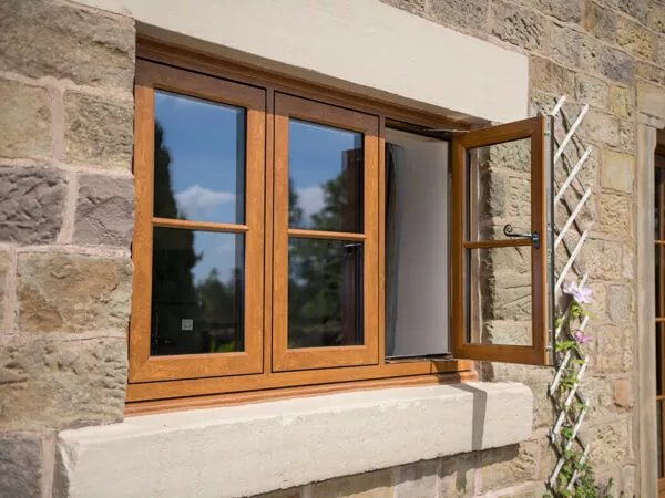 Oak Envisage Flush Windows